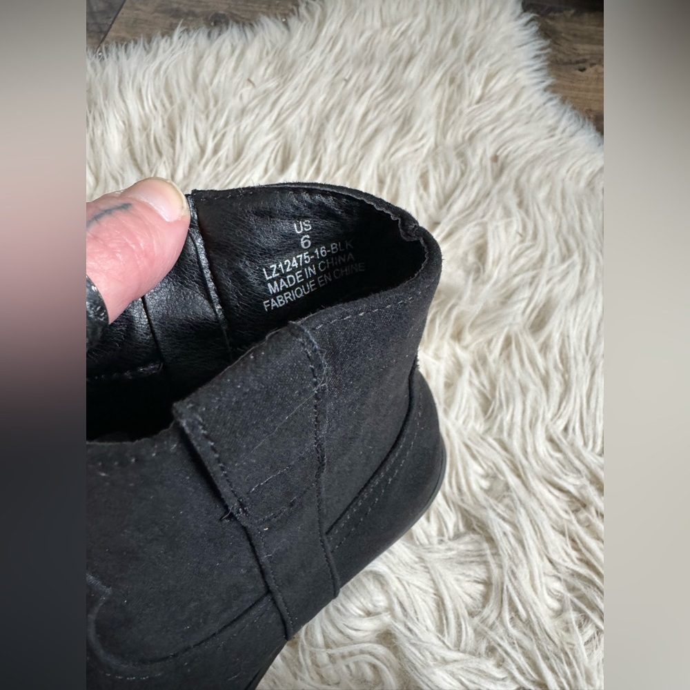 Booties - Picture 6 of 6